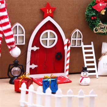 Mini mājas Elfs Durvju Ziemassvētku Rotājumu Komplekts Miniatūras skatuves Mini koka durvis, Elf durvju aksesuāri Ziemassvētku DIY apdare