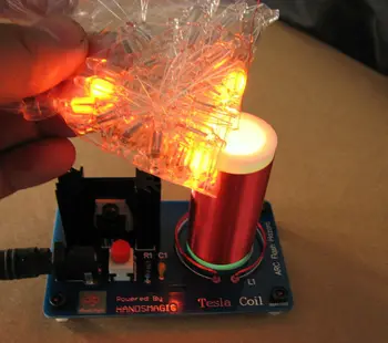 Mini, tesla spoli Tiny tesla coil Elektrisko dzirksteli Zinātnes rotaļlietas Fizisko eksperimentu rotaļlietas DIY KOMPLEKTI
